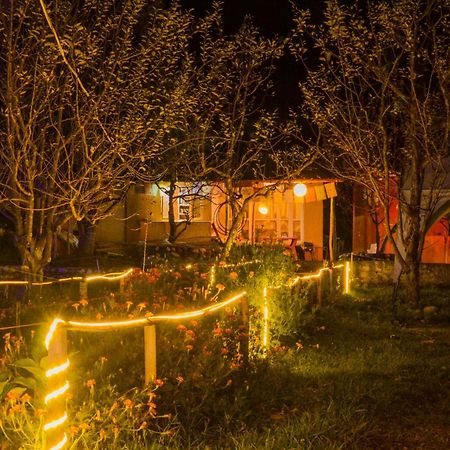 Himtrek RiverSide Camps&Hostel Manali Buitenkant foto
