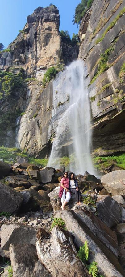Himtrek RiverSide Camps&Hostel Manali Buitenkant foto