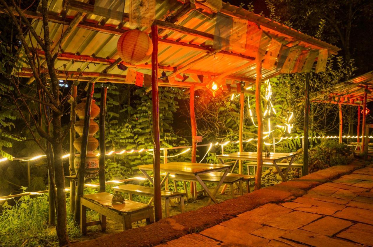 Himtrek RiverSide Camps&Hostel Manali Buitenkant foto