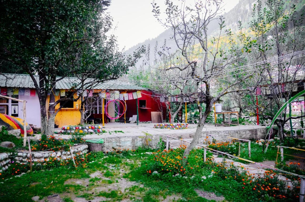 Himtrek RiverSide Camps&Hostel Manali Buitenkant foto