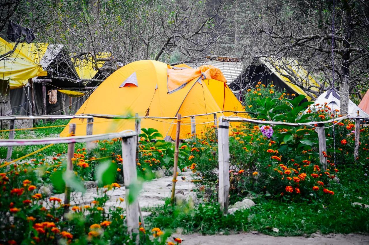 Himtrek RiverSide Camps&Hostel Manali Buitenkant foto