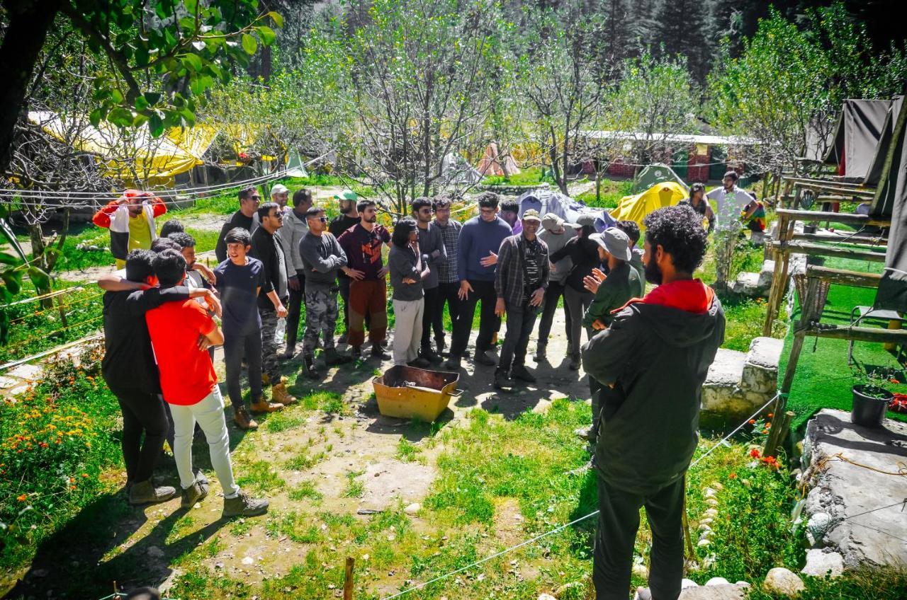 Himtrek RiverSide Camps&Hostel Manali Buitenkant foto