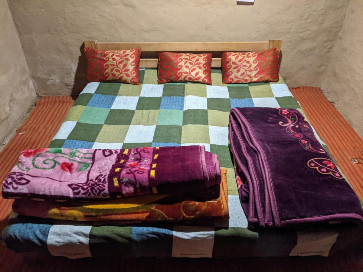 Himtrek RiverSide Camps&Hostel Manali Buitenkant foto